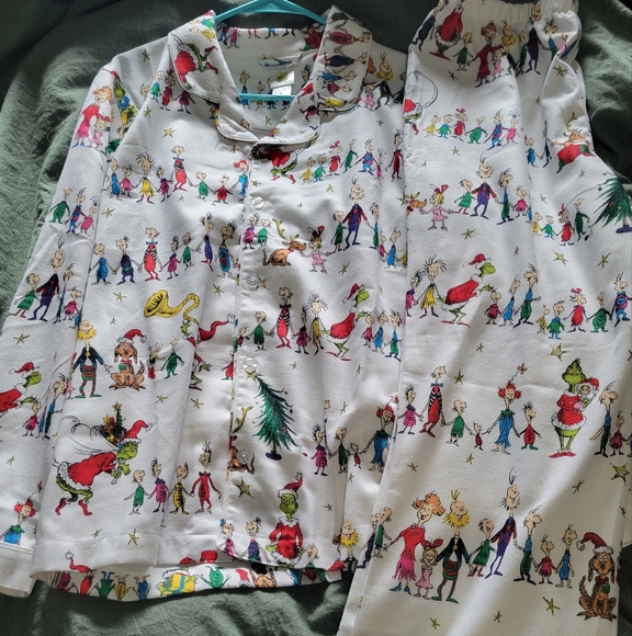Pottery Barn Grinch adult pajama set size small - Picture 2 of 10